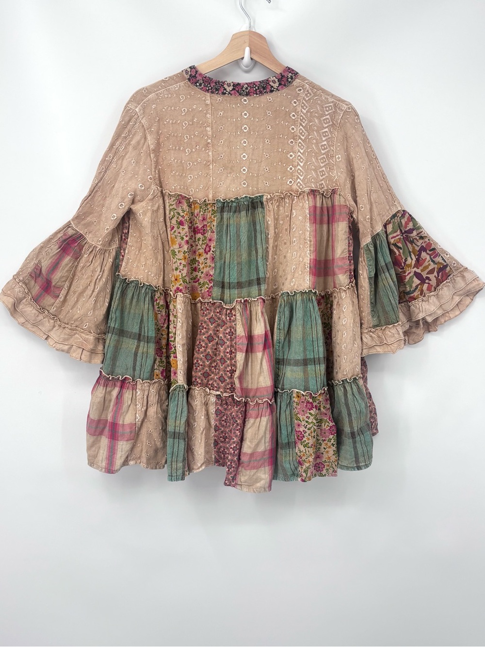 Young Threads Bohemian Patchwork Peasant Top Mixed Floral print boho Sz Small - Picture 3 of 10